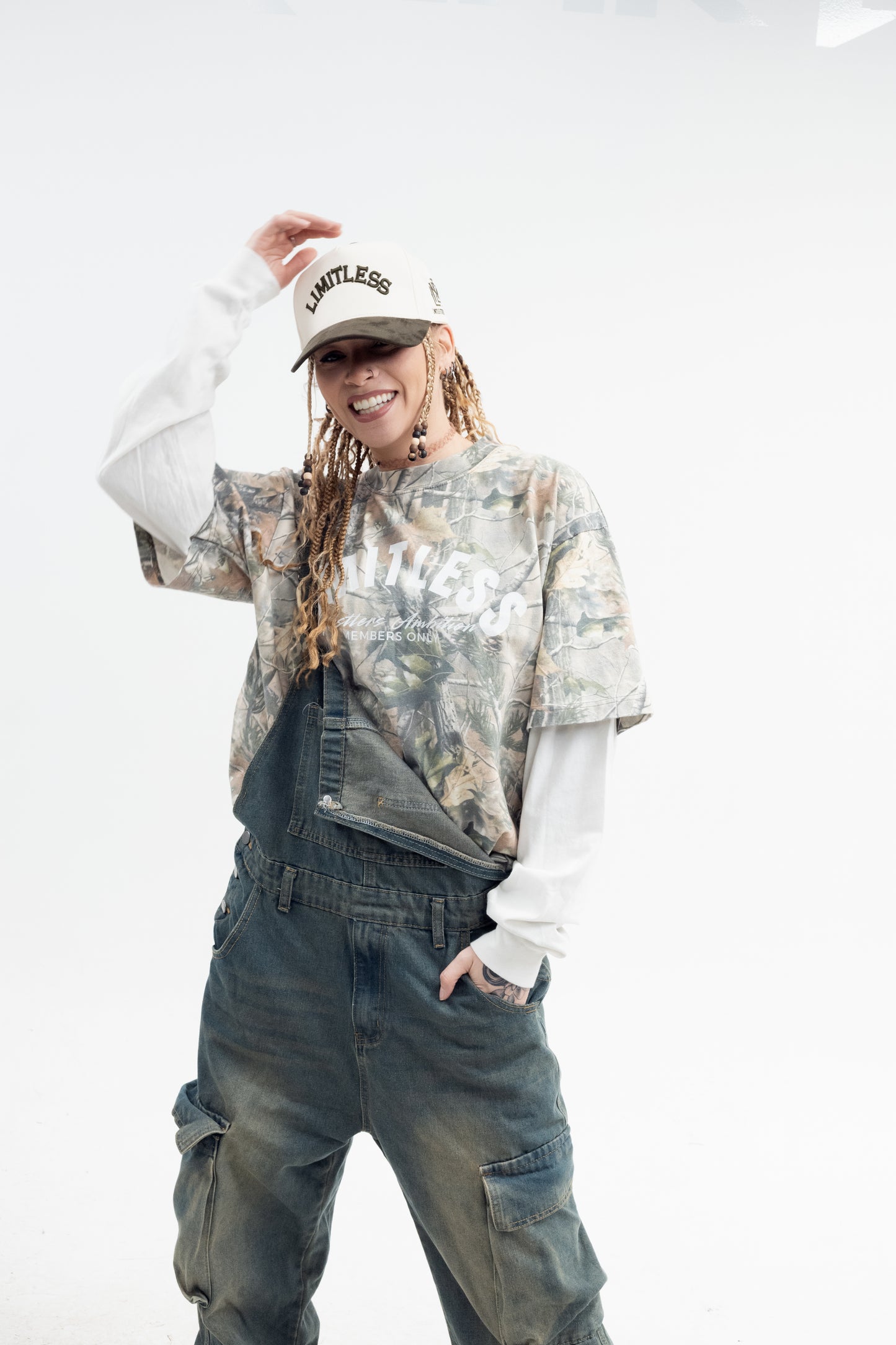 HUSTLERS AMBITION CAMO - CREME LONG SLEEVE