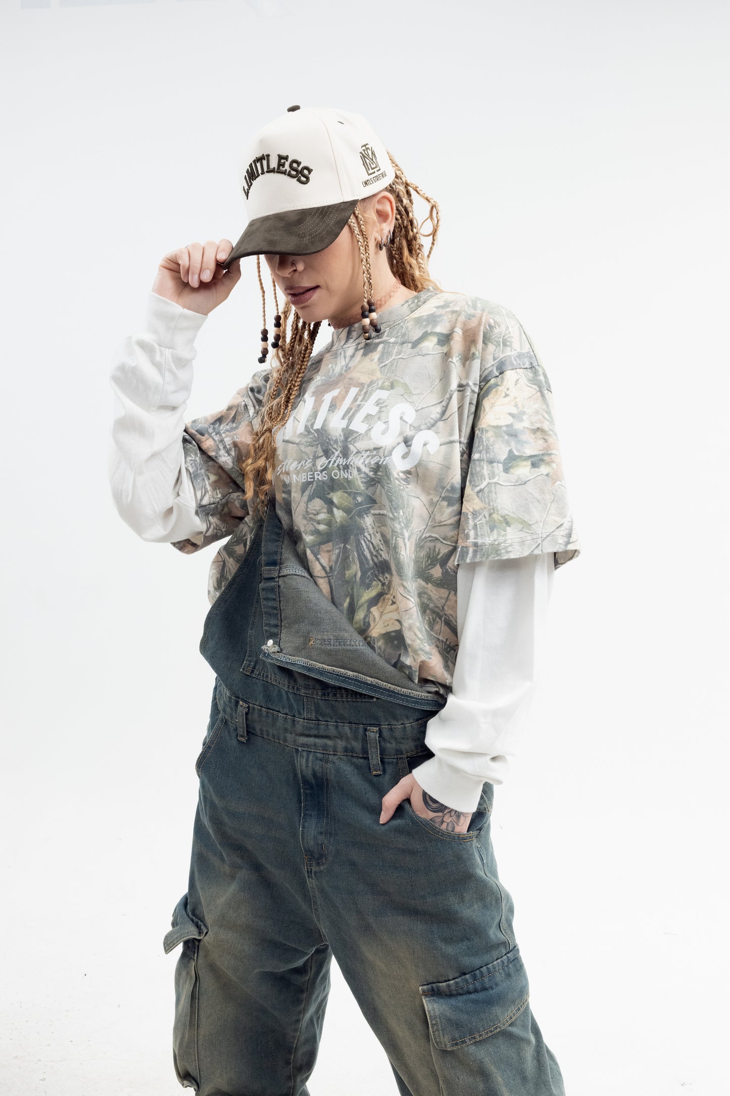 HUSTLERS AMBITION CAMO - CREME LONG SLEEVE